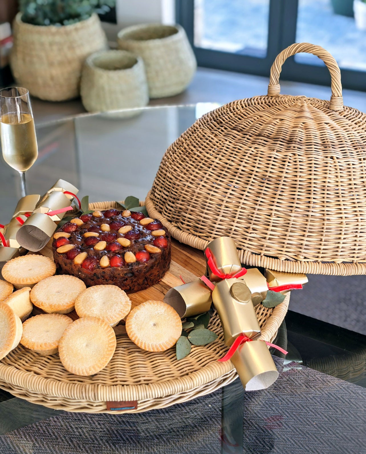 Safari Cloche and Tray | Food Display