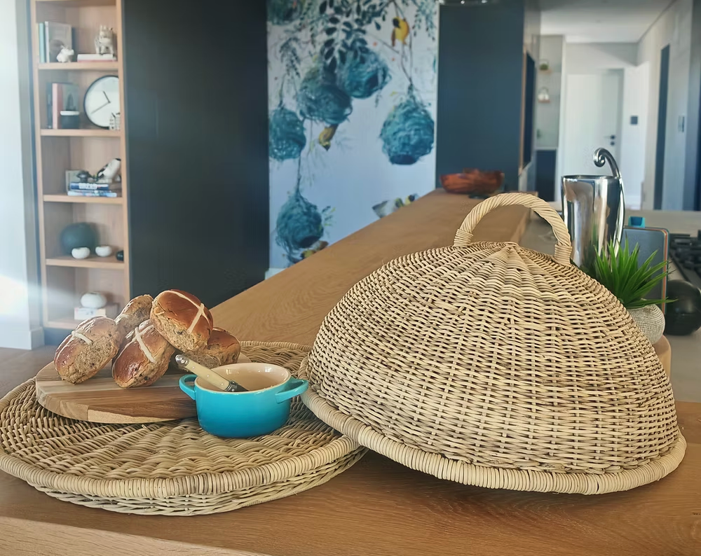 Safari Cloche and Tray | Food Display
