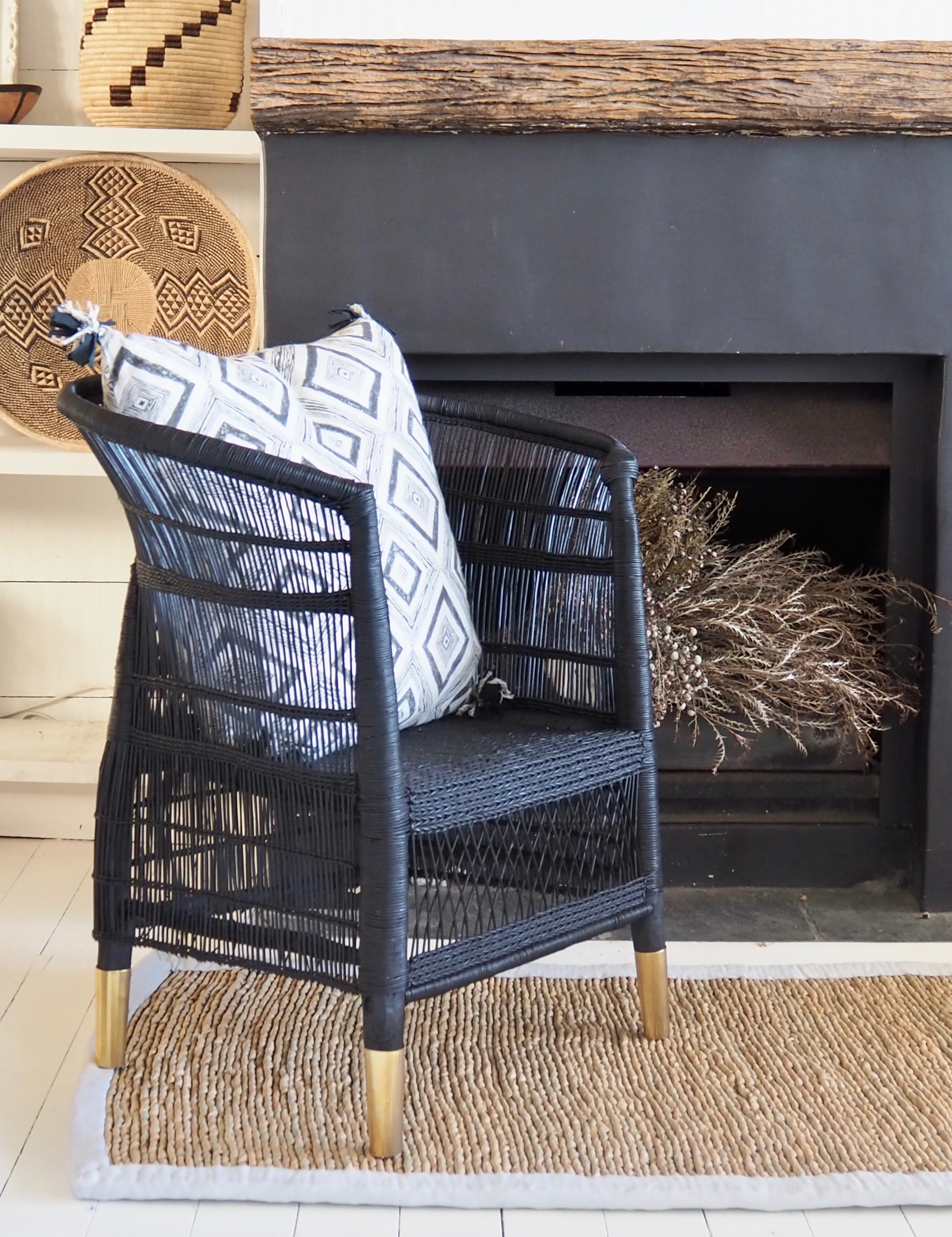 Traditional 1-seater Malawi Cane Chair with Brass Feet
