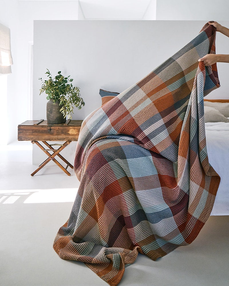 Vrou-Vrou Blanket - Cedarwood