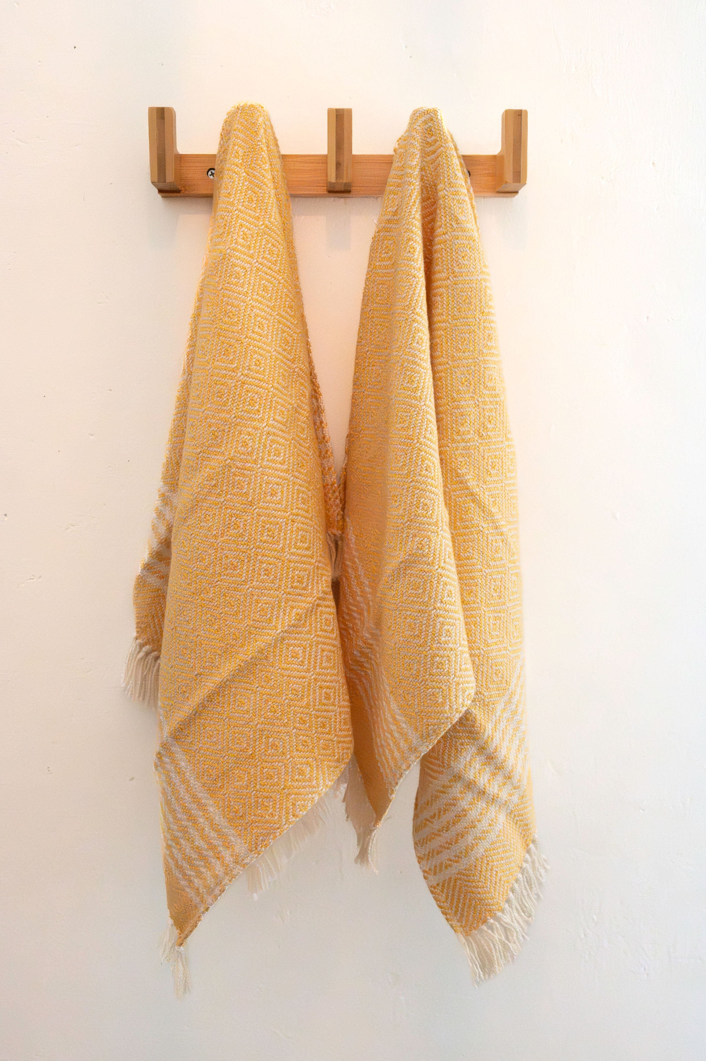 Handwoven Hand Towels | Diamond Weave | Set of 2