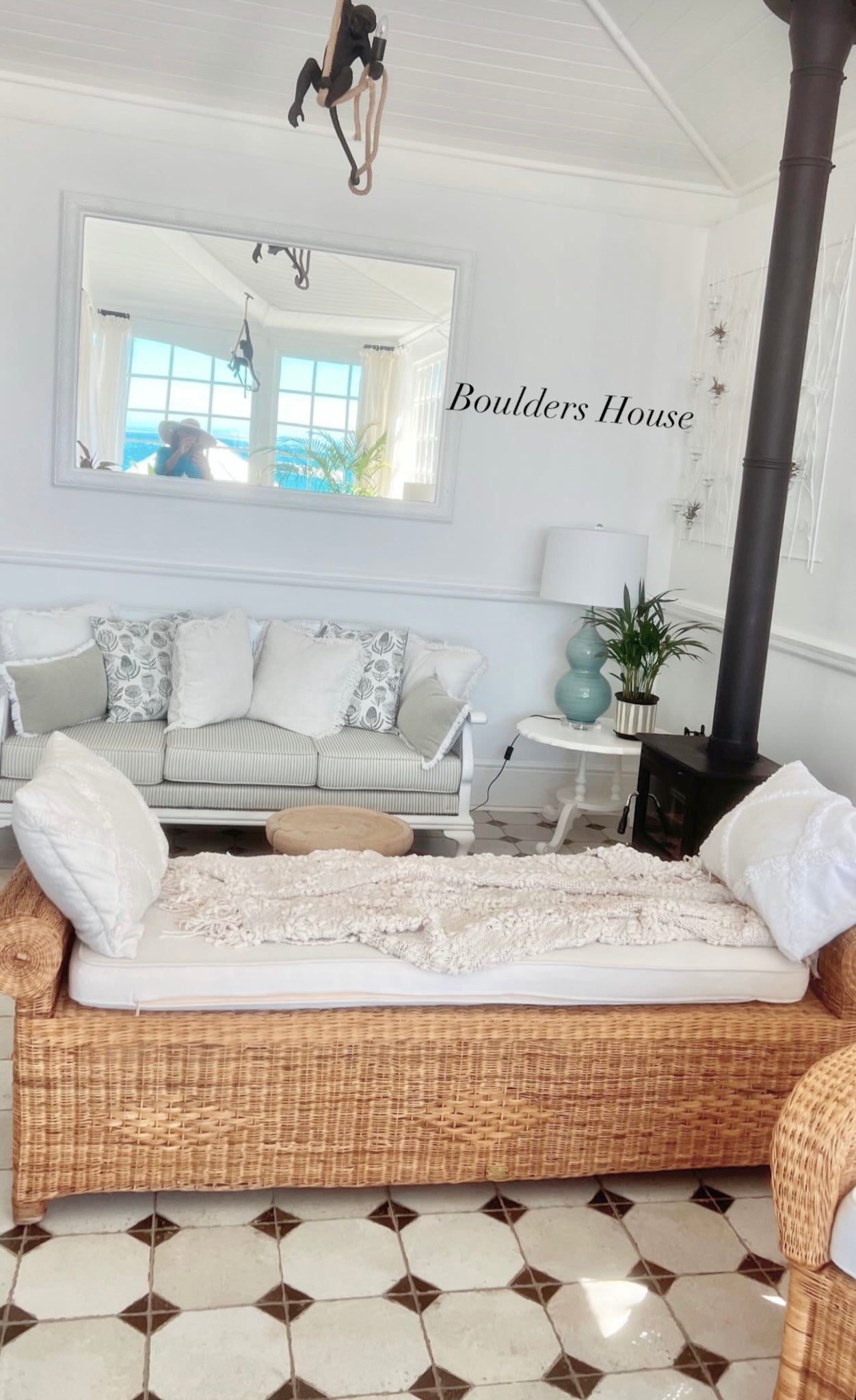 Ottoman | Woven Chaise Lounge