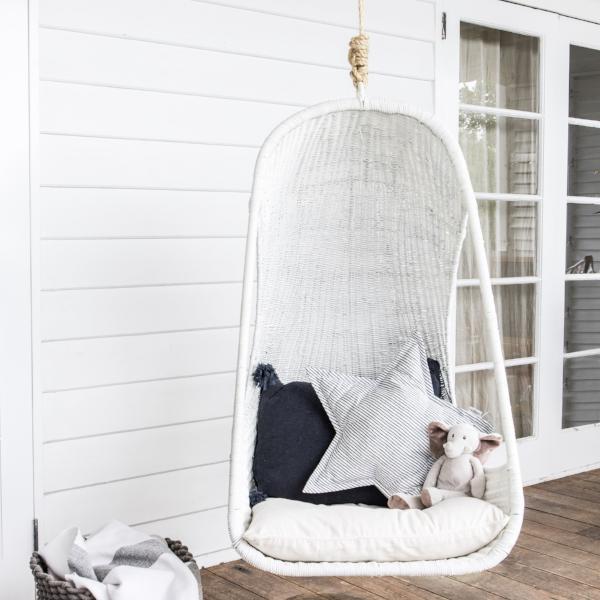 hanging egg chair