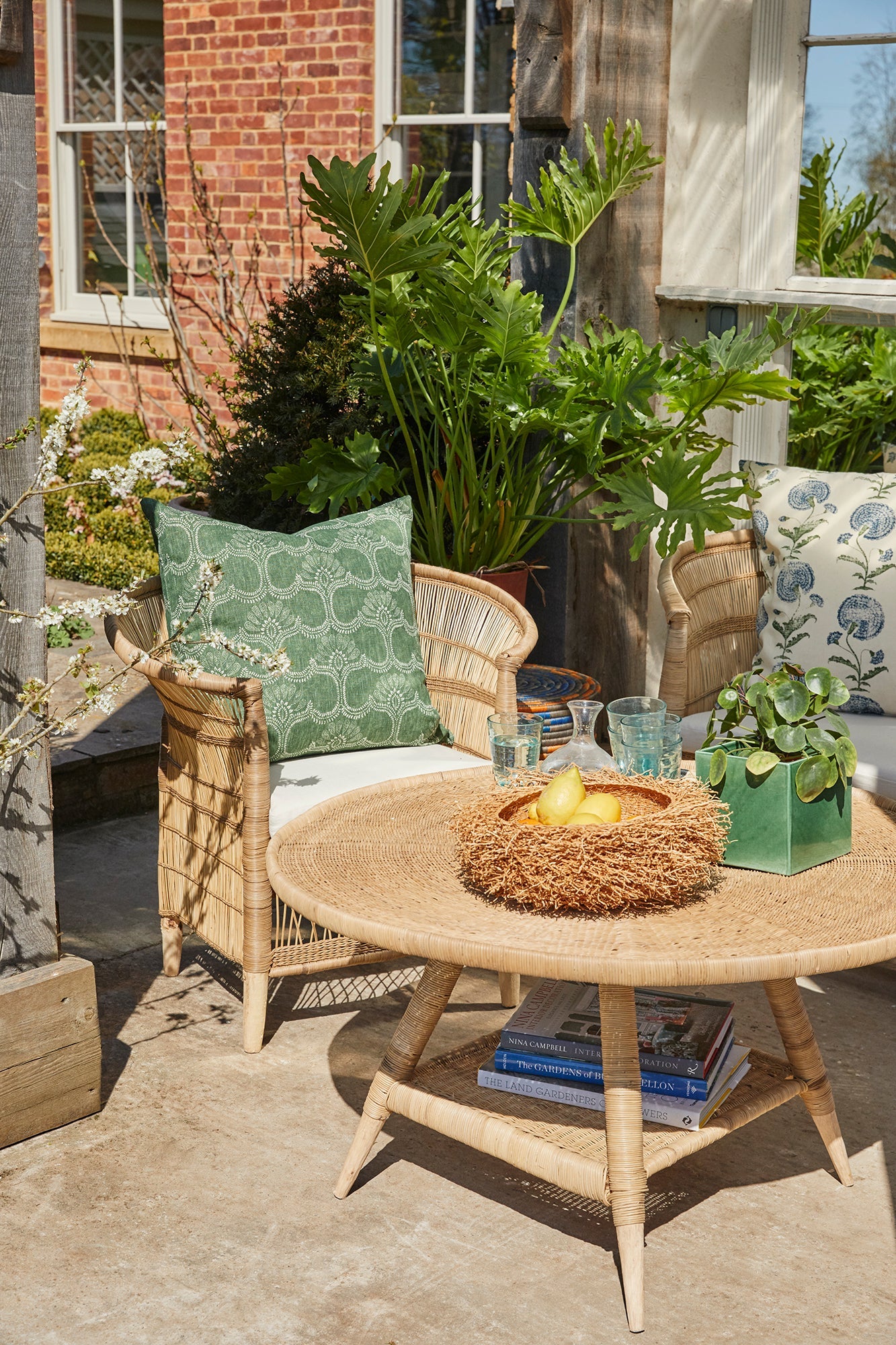 Traditional Cane Alfresco Table